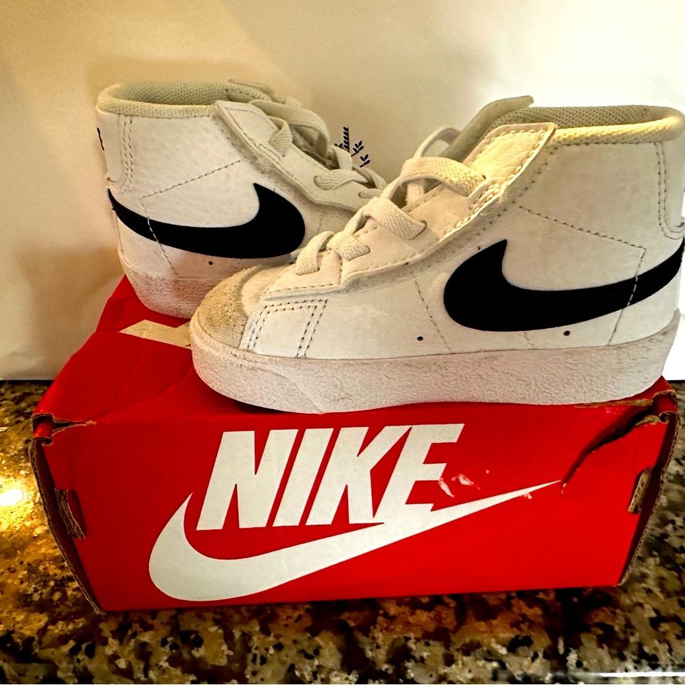 Nike